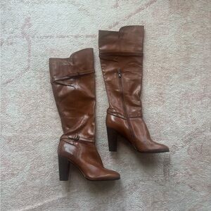 NWT Authentic Frye Women’s Heeled Boots in Toast